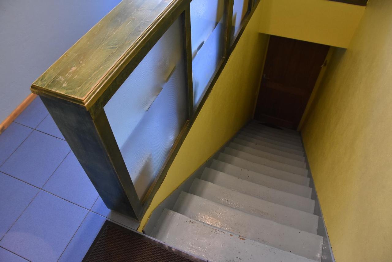 Uliha Apartamenti Liepaja Luaran gambar