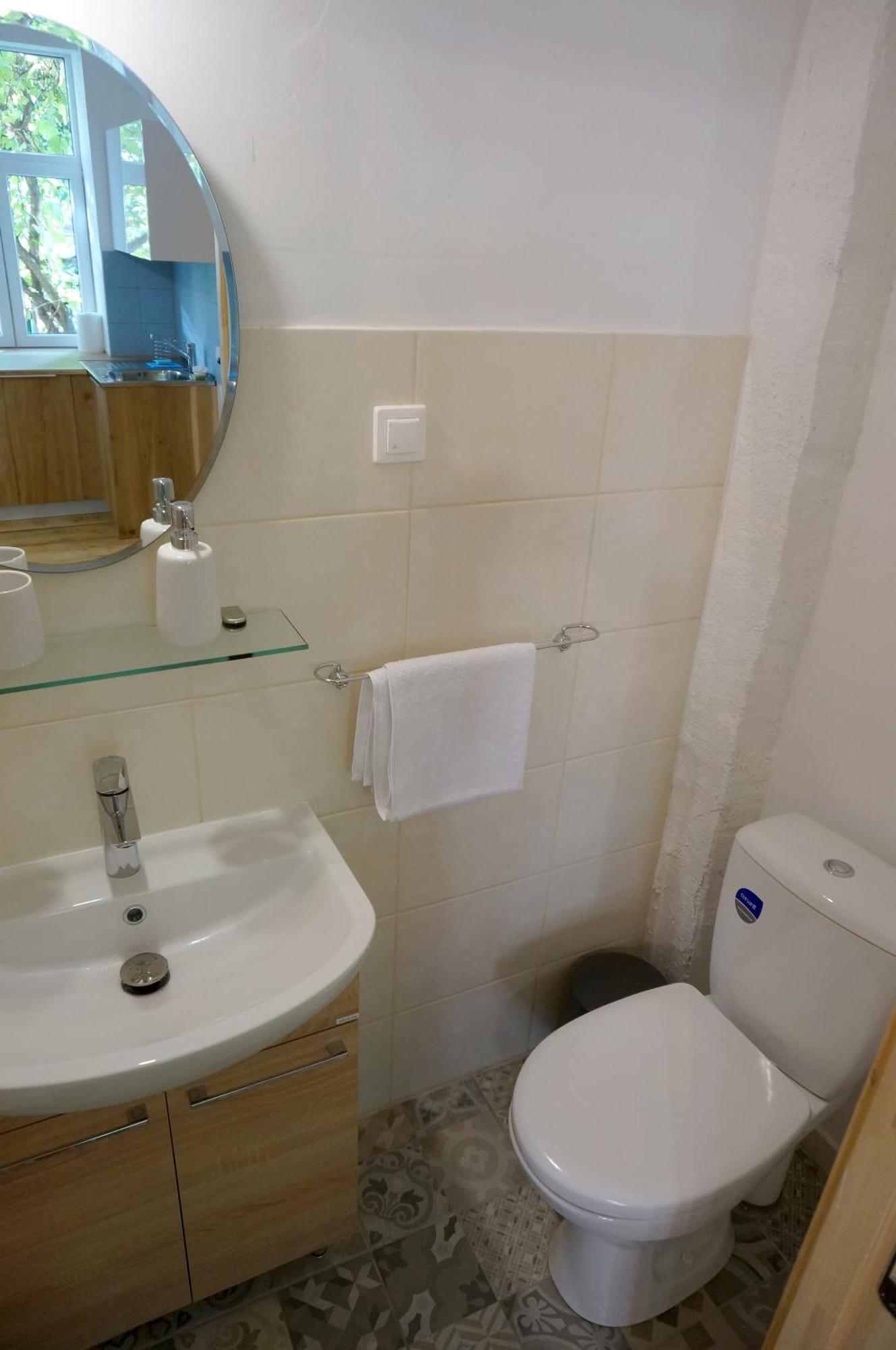 Uliha Apartamenti Liepaja Luaran gambar